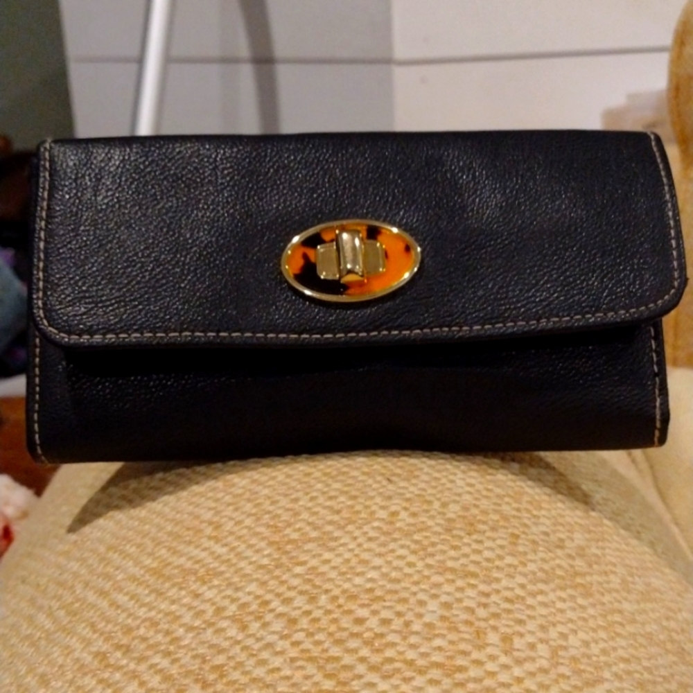 NWOT* black wallet with gold "tigerseye" clasp